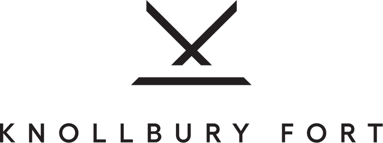Knollbury Fort logo.